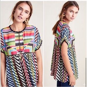 Conditions Apply Short-Sleeve Tunic Blouse. Size M.